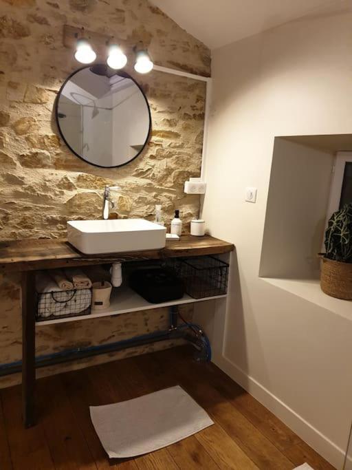 Logement Cosy 2 A 4 Personnes Campagne Proche Mer Villa Frossay Esterno foto